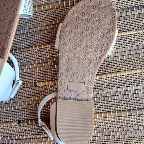 Girls Annie Crystal Studded Ankle Strap Sandals Size 3 - Picture 11 of 12